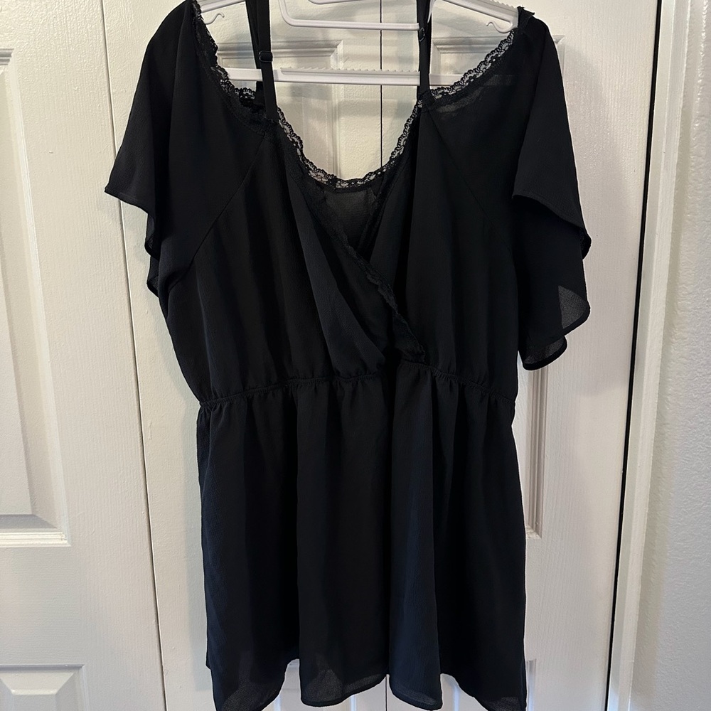 Torrid Cold shoulder top